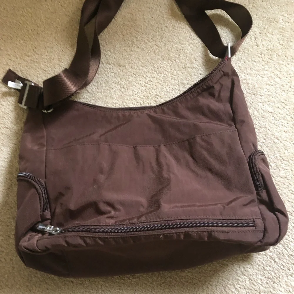 Baggallini perfect crossbody
